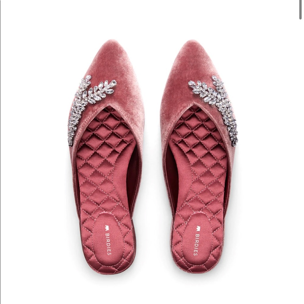 Birdies Swan Slider in Jeweled Raspberry